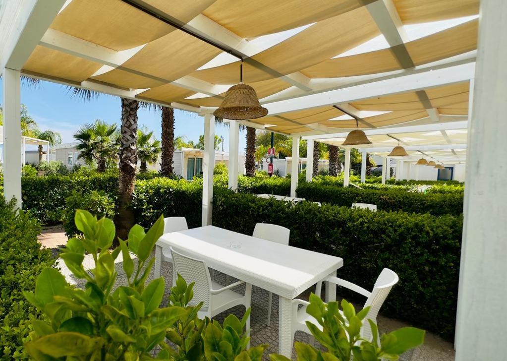 Le Palme Village Terracina Luaran gambar