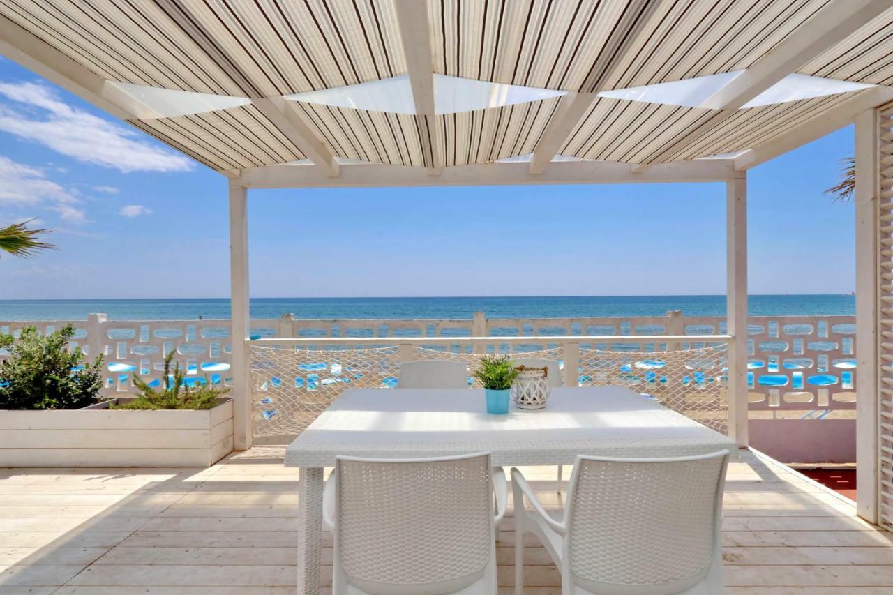 Le Palme Village Terracina Luaran gambar